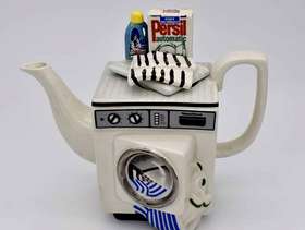 Freecycle Novelty Teapot