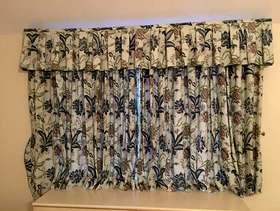 Freecycle Patterned Curtains with Pelmet and Track