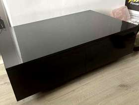 Freecycle Black tv stand and coffee table