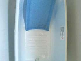 Freecycle Baby bath