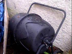 Freecycle Compost tumbler