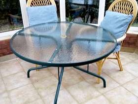Freecycle Large conservatory table and 4chairs