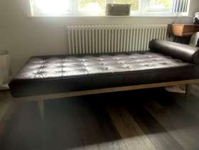 Freecycle Day Bed