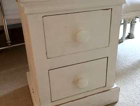 Freecycle 2 drawer bedside unit distressed hand painted look