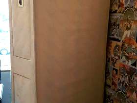 Freecycle Single divan bed base with drawers