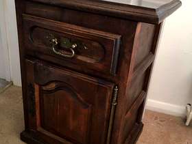 Freecycle Small wooden cabinet with drawer