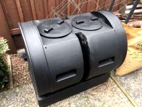 Freecycle Tumble composter
