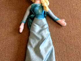 Freecycle Frozen 'Elsa' Soft Toy