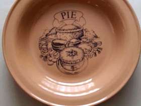 Freecycle Pie Plate by Pearsons of Chesterfield