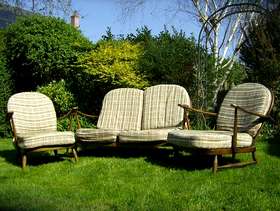 Freecycle Ercol suite