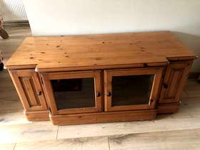 Freecycle Ducal pine tv unit