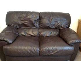 Freecycle 2 and 3 seater leather sofa’s