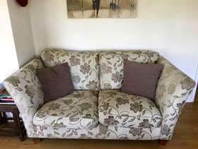 Freecycle 2 seater sofa with cushions (2 sofas and 4 cushions ...