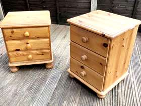 Freecycle Bedside Drawers - pine