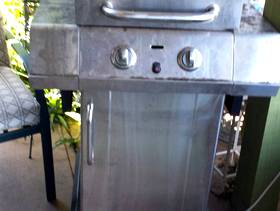 Freecycle Char Broil Red Stainlees 2 burner BBQ with cover