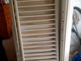 Freecycle White cot bed with matress and fitted sheets