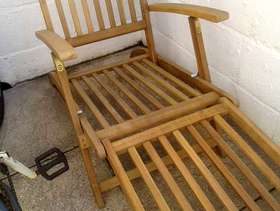 Freecycle Steamer-chair with cushion