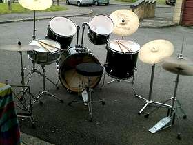 Freecycle Full drum kit