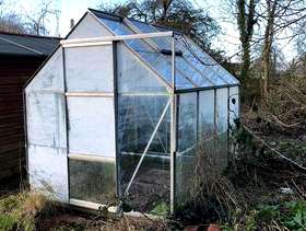 Freecycle Greenhouse