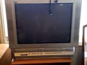 Freecycle Older Tv/ dvd/ vhs probably 25 inch