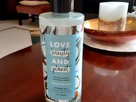 Freecycle LOVE Beauty AND Planet Shower Gel