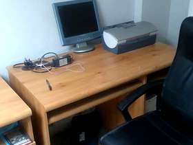 Freecycle Desk, chair and drawers