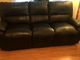 Freecycle Leather 3 seater recliner