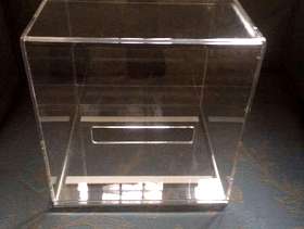 Freecycle Transparent plastic post box - good for raffles. business cards ...