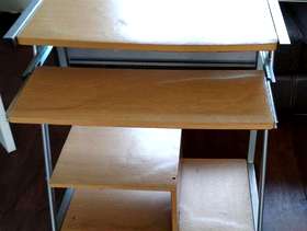 Freecycle Computer desk