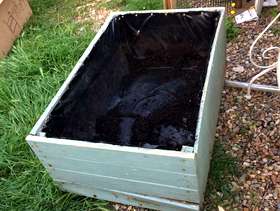 Freecycle Wooden vegetable planter