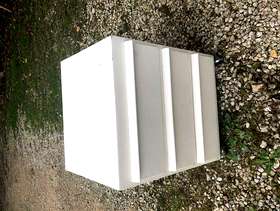 Freecycle White bed side table on wheels