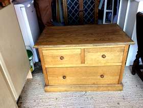 Freecycle Chest of drawers sold