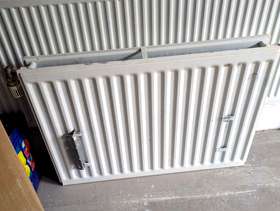 Freecycle Radiator - 94cm wide x 69cm high - Type 22