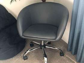 Freecycle Grey Office Chair