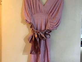 Freecycle Short pink dress size 10-12