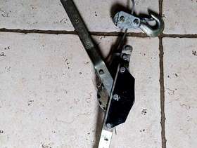 Freecycle Ratchet cable puller