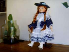 Freecycle Gorgeous collectable doll