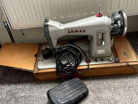Freecycle Jones sewing machine
