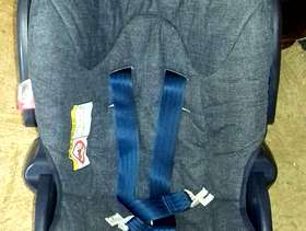 Freecycle Baby car seat