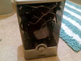 Freecycle Automatic plant watering system