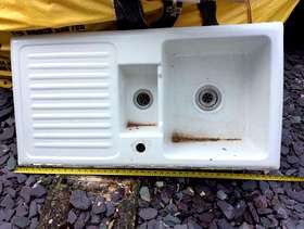 Freecycle Ceramic sink free to collect