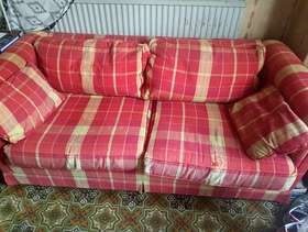 Freecycle Bed settee