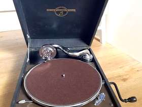 Freecycle Columbia viva tonal gramophone