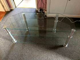 Freecycle TV/hifi stand, chrome and glass