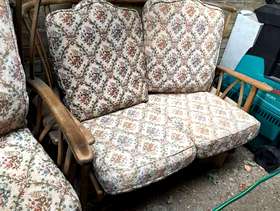Freecycle Conservatory lounge suite