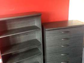 Freecycle Gunmetal Grey Bedroom set 4 piece