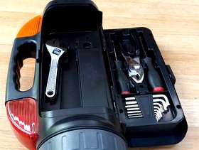 Freecycle Car torch box (lead missing)