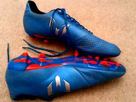 Freecycle Adidas football boots