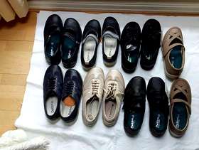 Freecycle Free shoes to lady with size 61/2 left foot and ...