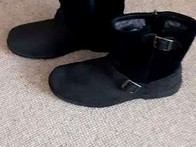 Freecycle New Ugg Waterproof Boots
